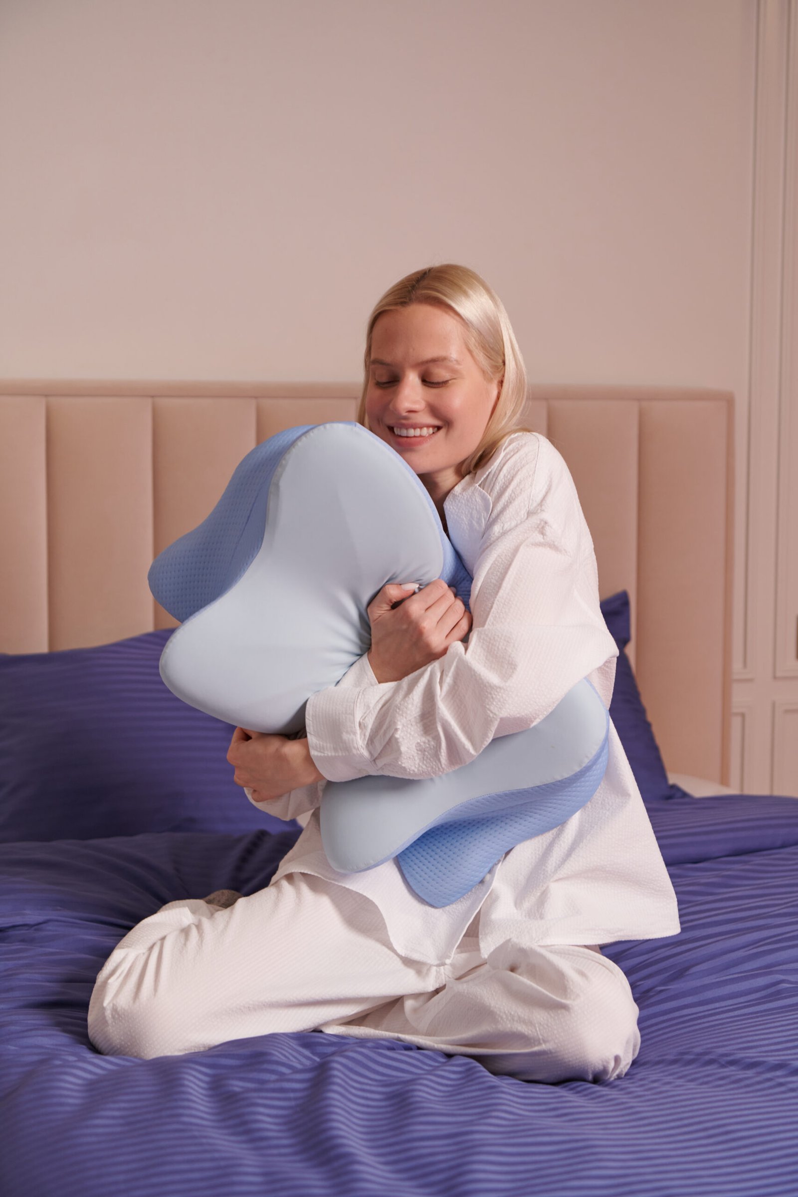 Derila Ergo Pillow — Memory Foam Neck Support Pillow: Price, Guarantee & Review